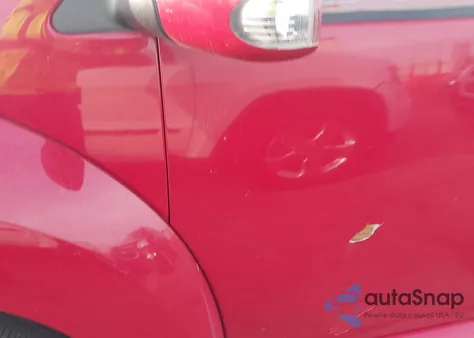 2009 Volkswagen New Beetle 2.5L from USA, damaged, VIN 3VWRW31C59M506480